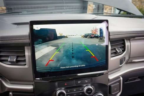 Used 2023 Ford Expedition XLT image 22