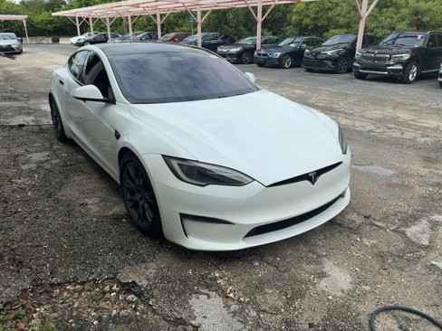 Used 2023 Tesla Model S image 2