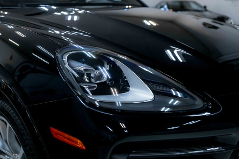 Used 2019 Porsche Cayenne E-Hybrid image 17