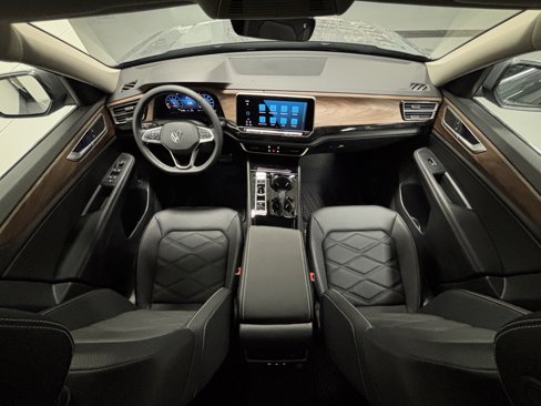 New 2026 Volkswagen Atlas SE image 19