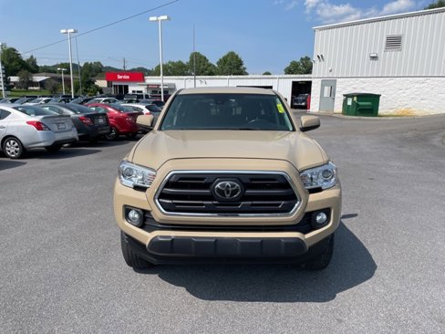 Used 2019 Toyota Tacoma SR5 image 3