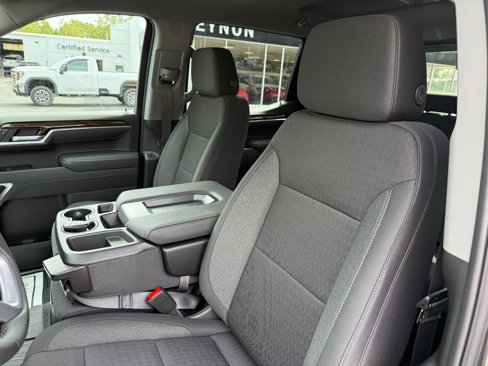 New 2026 GMC Sierra 1500 SLE w/ Preferred Package image 14