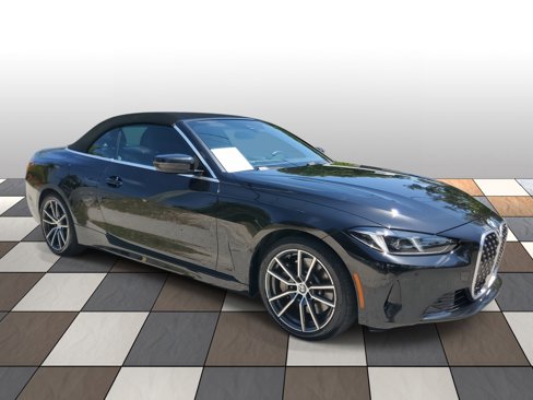 Used 2025 BMW 430i Convertible w/ Premium Package image 3