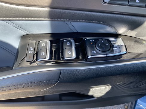 Used 2025 Kia Sorento SX Prestige image 19
