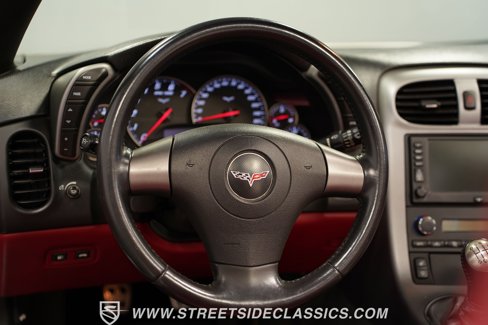 Used 2006 Chevrolet Corvette Convertible w/ Preferred Equipment Group image 39