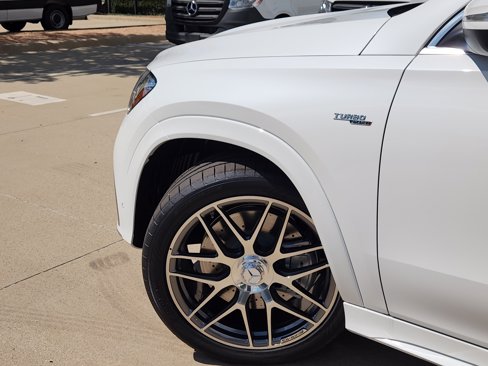 New 2026 Mercedes-Benz GLE 53 AMG 4MATIC Coupe image 5