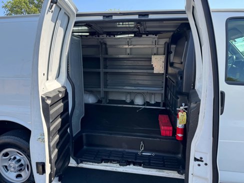 Used 2019 Chevrolet Express 2500 w/ Driver Convenience Package image 10
