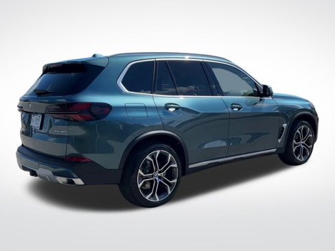 New 2026 BMW X5 xDrive40i w/ Premium Package image 8