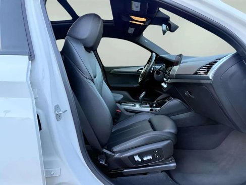 Used 2020 BMW X4 M40i image 18
