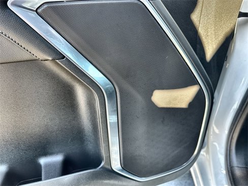 Used 2025 Chevrolet Silverado 1500 LT image 23