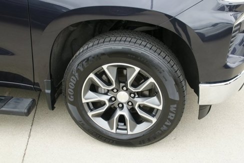 Used 2022 Chevrolet Silverado 1500 LT image 7