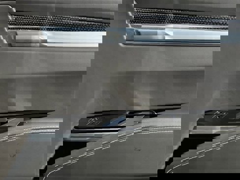Certified 2025 Cadillac Escalade V w/ LPO, ONYX Package image 26