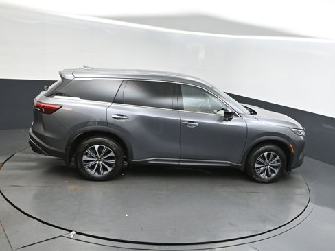 Certified 2025 INFINITI QX60 Pure image 38