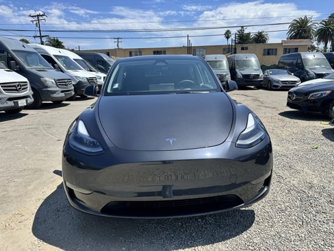 Used 2024 Tesla Model Y Long Range image 2