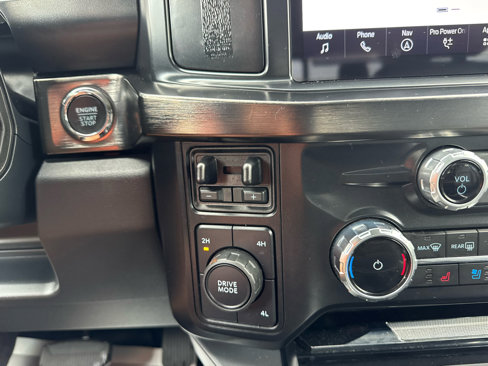 Used 2024 Ford F450 Lariat w/ Snow Plow Prep Package image 24