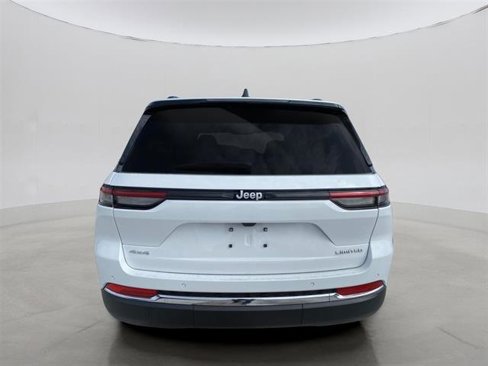 New 2025 Jeep Grand Cherokee Limited image 4