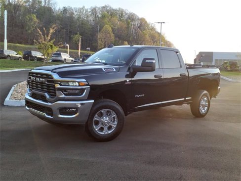 New 2025 RAM 2500 Big Horn image 2