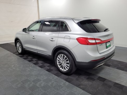 Used 2018 Lincoln MKX Select w/ Select Plus Package image 3