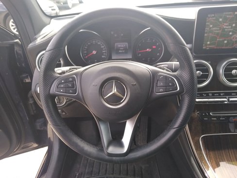 Used 2017 Mercedes-Benz GLC 300 4MATIC image 11
