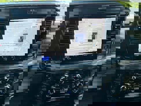 New 2025 Ford F350 Lariat w/ Chrome Package image 18