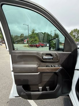 Used 2023 Chevrolet Silverado 2500 LT w/ Convenience Package image 23