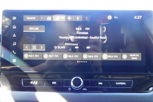 New 2025 Mitsubishi Outlander SE image 19