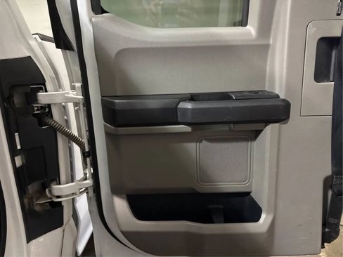 Used 2018 Ford F150 XL w/ Equipment Group 101A Mid image 15