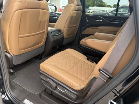 Used 2024 Cadillac Escalade Sport image 6