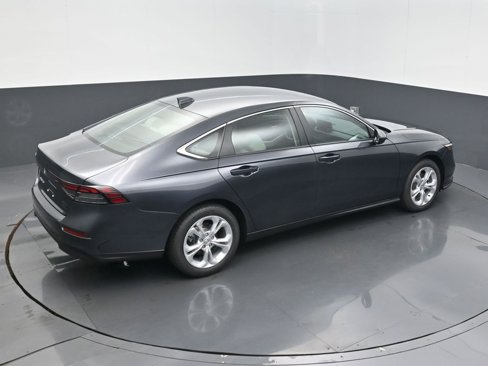 New 2025 Honda Accord LX image 21