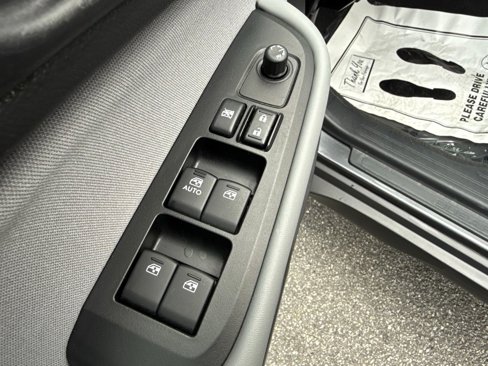 Used 2019 Subaru Outback 2.5i image 14