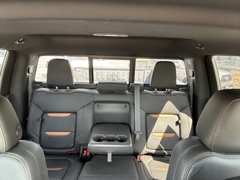 Used 2021 GMC Sierra 1500 AT4 w/ AT4 Premium Package image 27