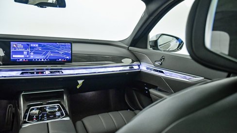New 2026 BMW i7 eDrive50 w/ M Sport Package image 17