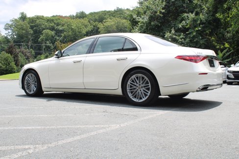 Used 2021 Mercedes-Benz S 580 4MATIC Sedan image 4