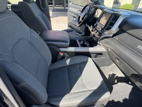 Used 2019 RAM 1500 Big Horn image 16