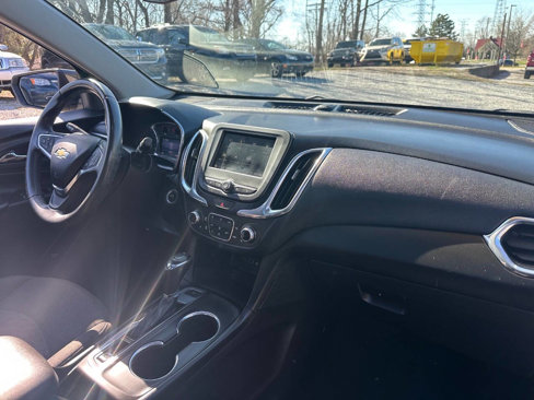 Used 2019 Chevrolet Equinox LT image 14