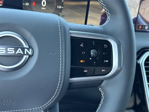 New 2025 Nissan Armada Platinum Reserve image 20