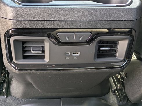 New 2026 GMC Sierra 2500 AT4 w/ AT4 Premium Plus Package image 15