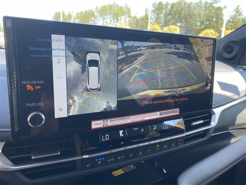 New 2025 Toyota Sienna Platinum image 22