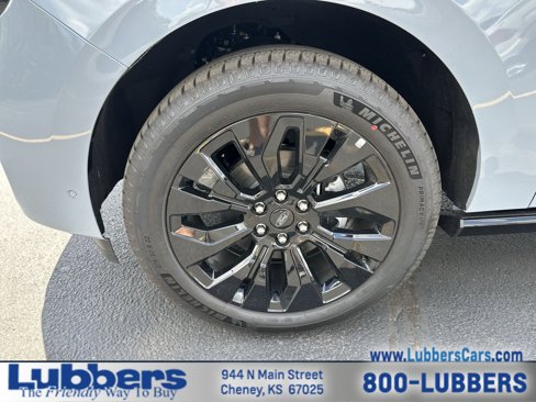 New 2025 Ford Expedition Max Platinum w/ Stealth Appearance Package image 10