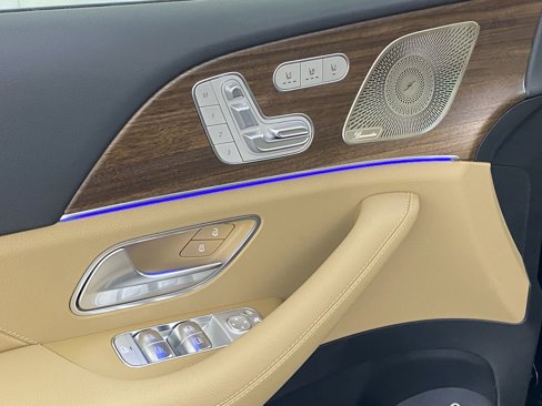 New 2025 Mercedes-Benz GLS 450 4MATIC image 23