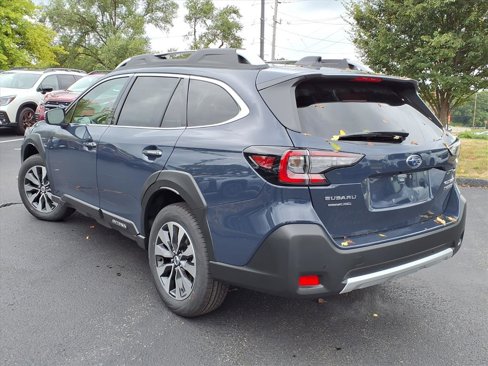 New 2025 Subaru Outback Touring XT image 2