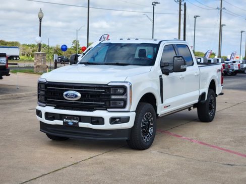 New 2026 Ford F250 Platinum image 4