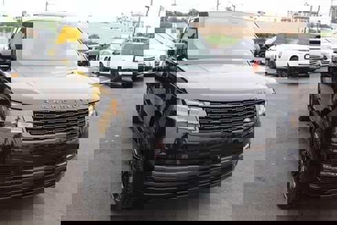 Used 2024 Land Rover Range Rover Autobiography image 4