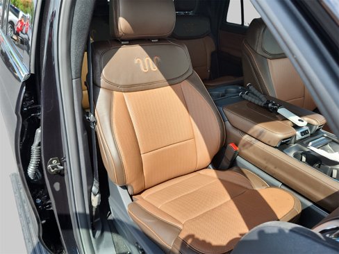 New 2025 Ford Expedition Max King Ranch image 26