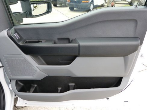 Used 2025 Ford F250 XLT w/ F-250 >10K GVWR Package image 15