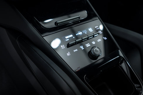 New 2025 Porsche Cayenne S image 18