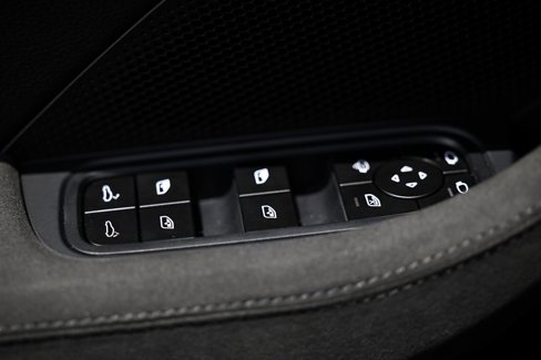 New 2025 Porsche Panamera 4 image 20