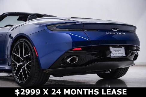 Used 2025 Aston Martin DB12 Convertible image 12