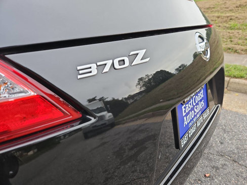 Used 2018 Nissan 370Z Touring image 15