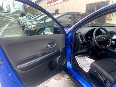 Used 2022 Honda HR-V EX image 10